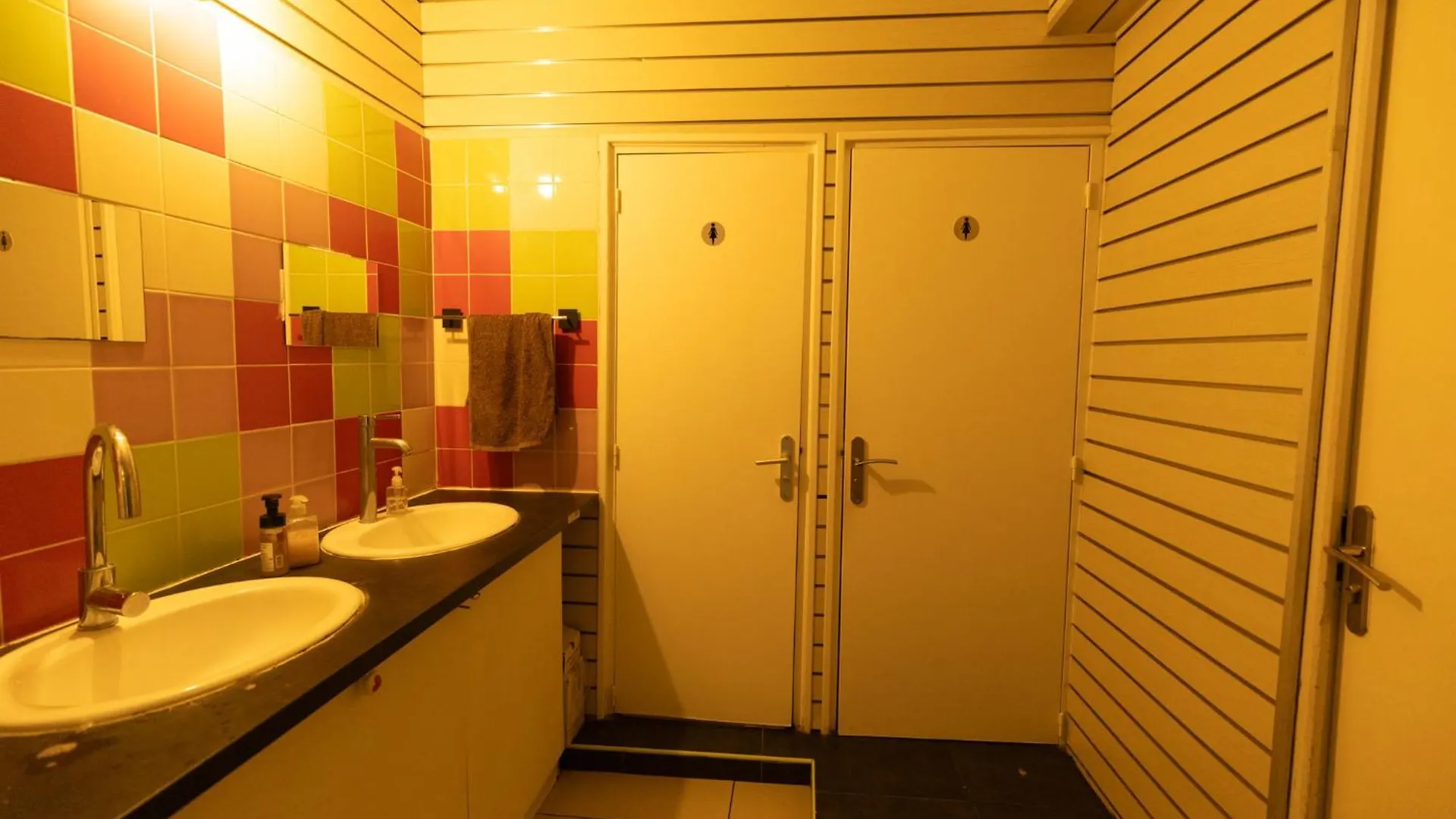 Hostel Korean Style Minbak Number Two Paris